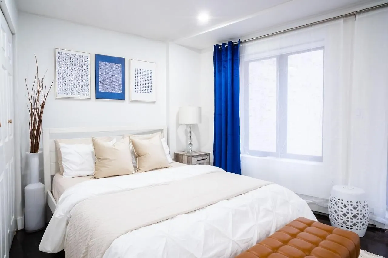 뉴욕 809-3B Columbus Circle W D New Bldg Balcony 아파트